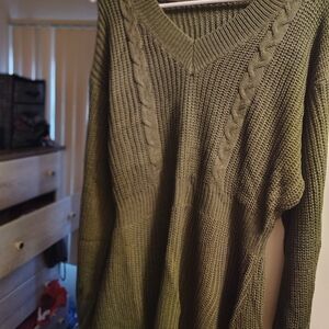 Khaki green women's extra large sweater